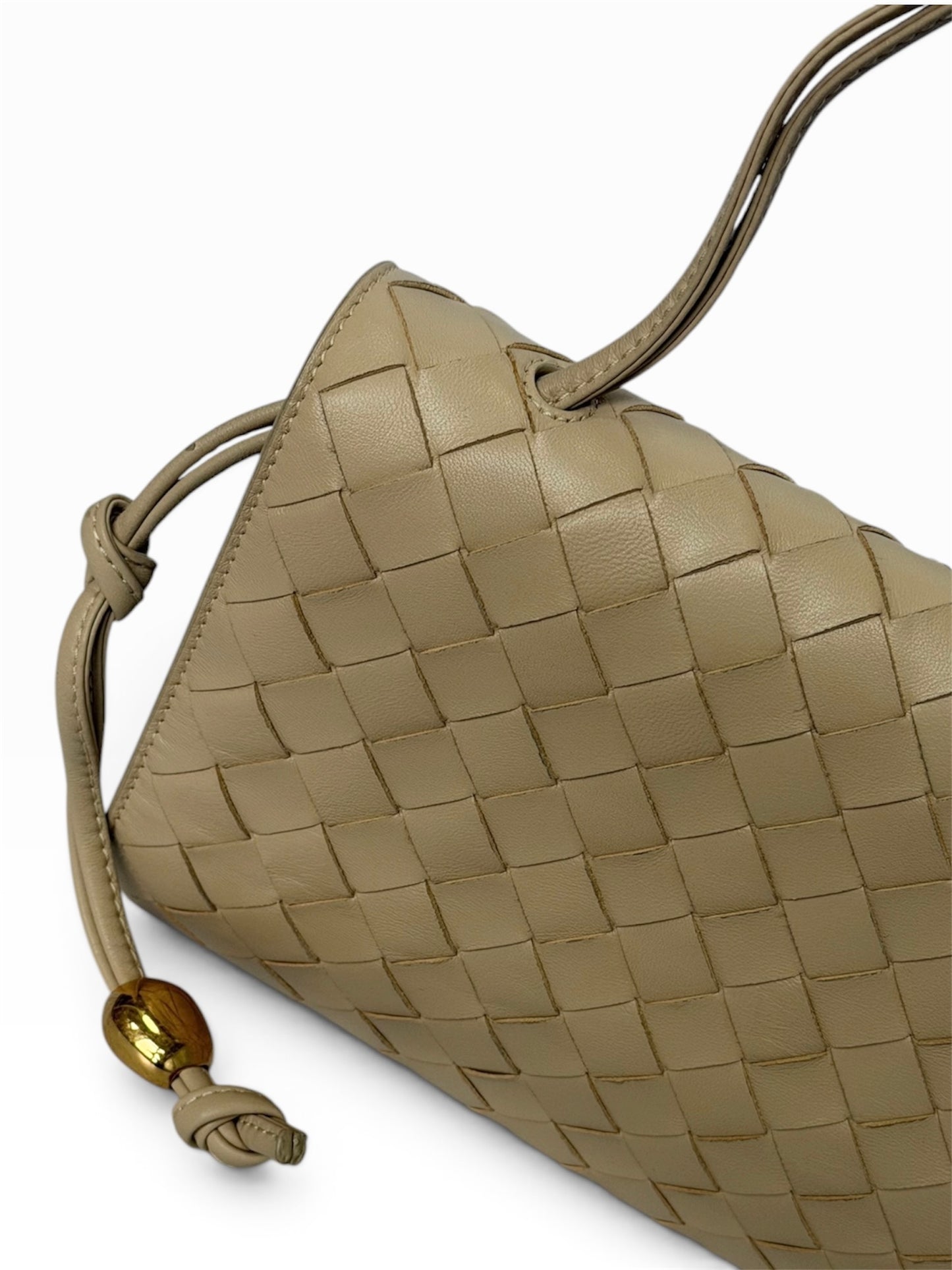 Bottega Veneta Beige Intrecciato Leather Shoulder Bag | Pre-Owned