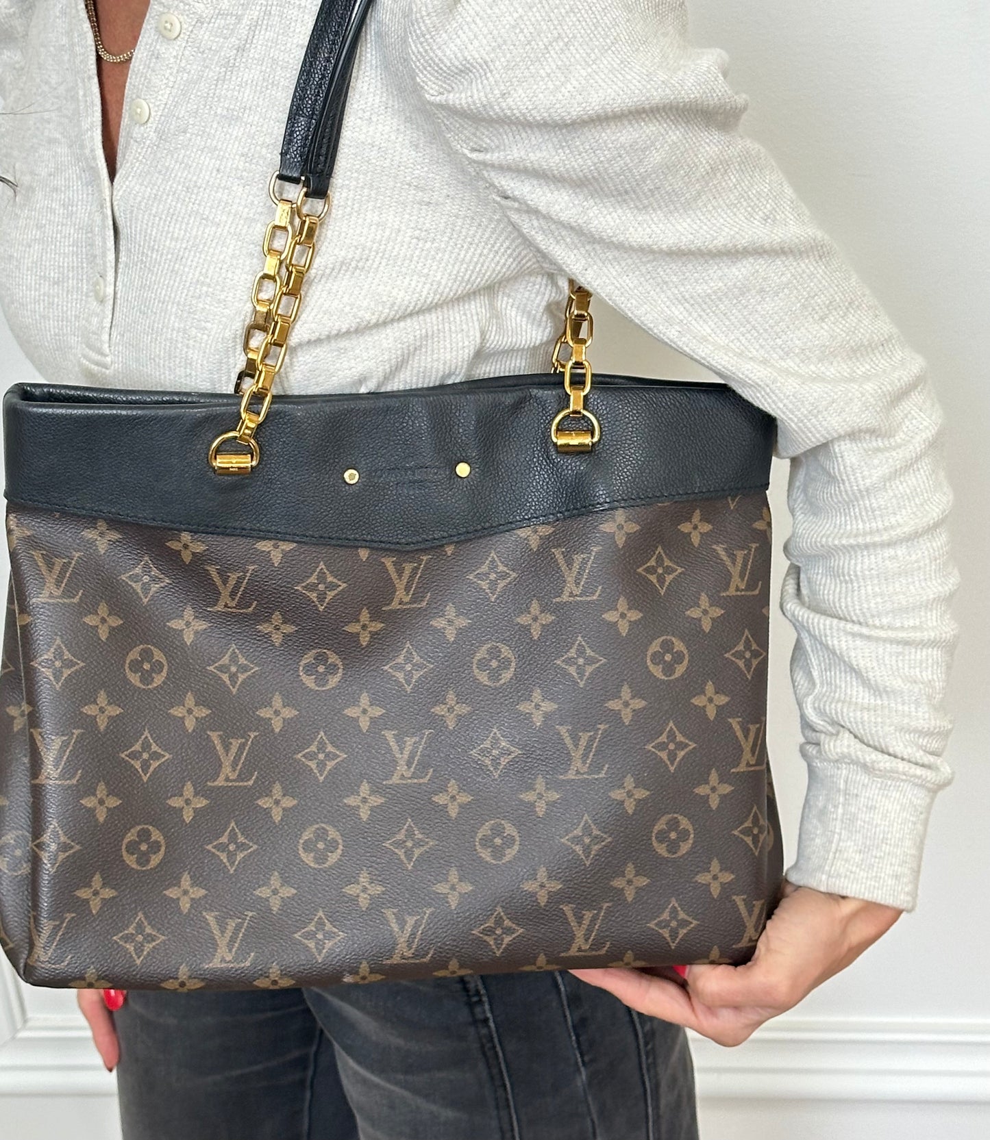 LV monogram tote with Black leather