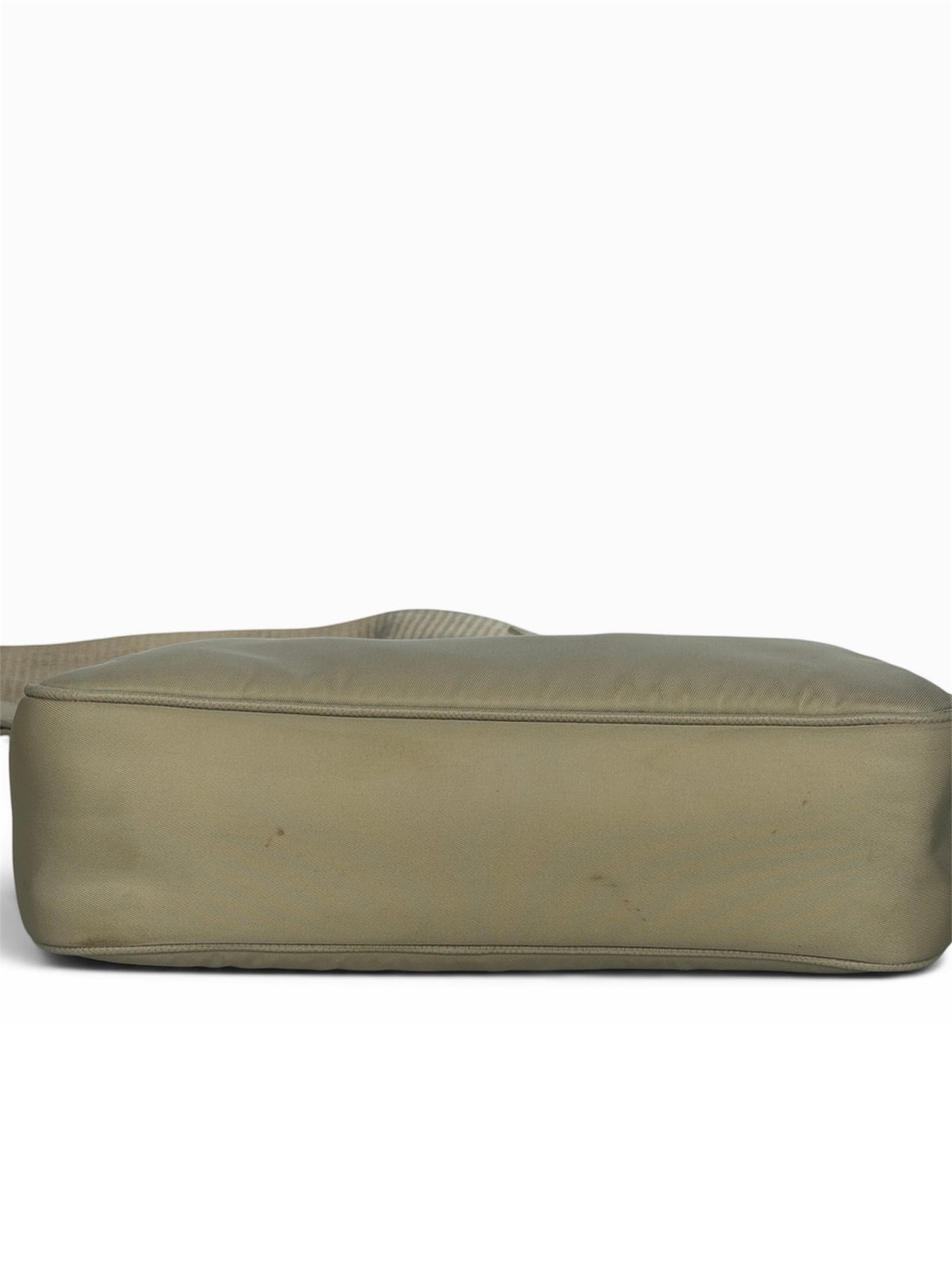 Prada Re-Edition 2005 Beige Shoulder Bag | Pre-Owned