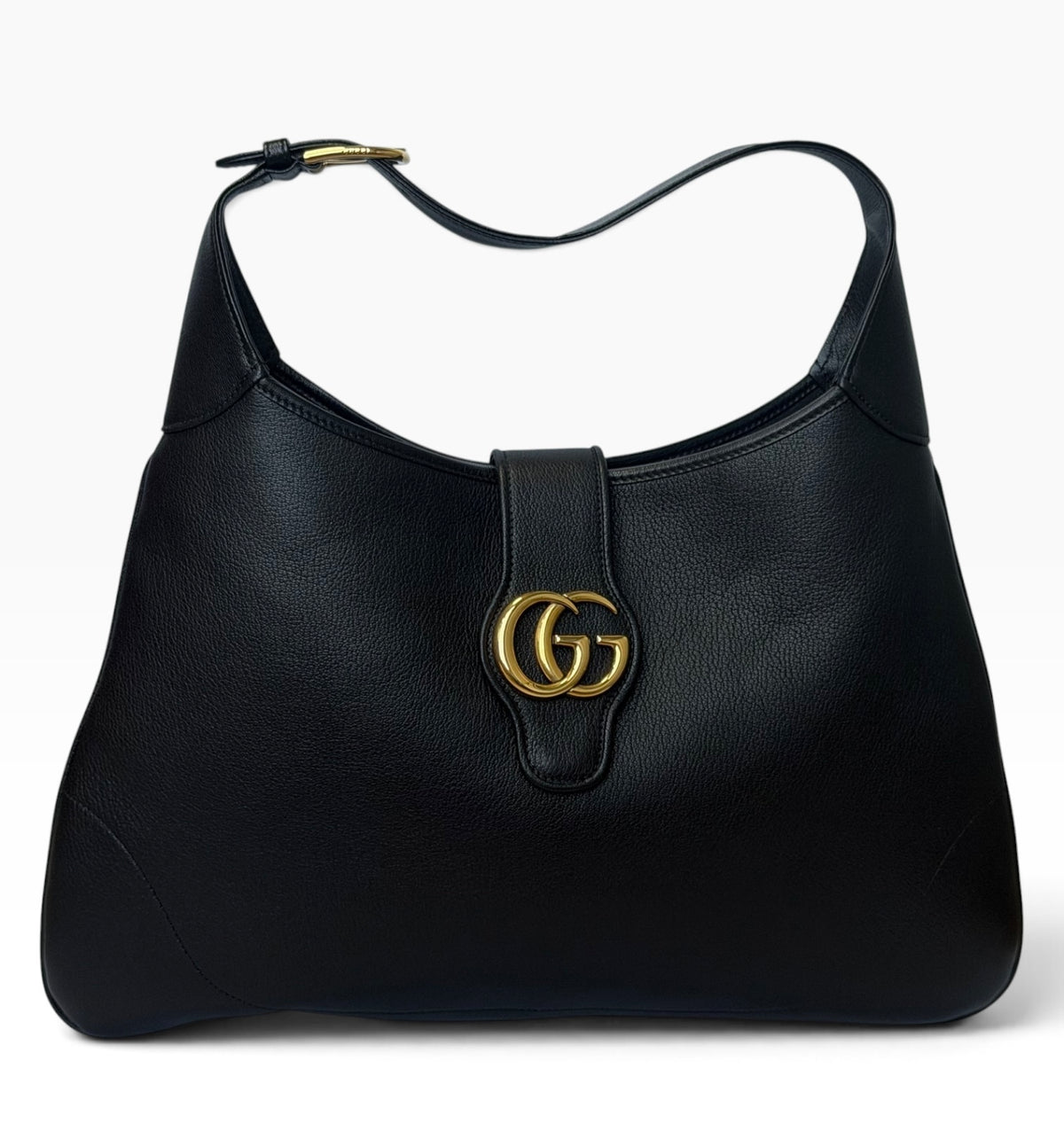 Gucci Black Leather GG Shoulder Bag | Pre-Owned